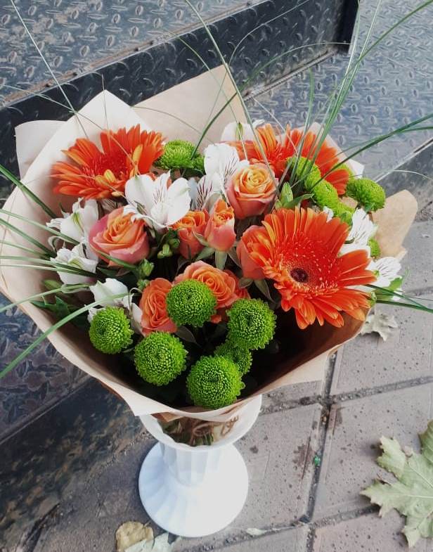 Букет цветов из: Герберы, Хризантемы, Альстромерии и Розы в Шелковке
