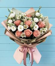 Букет цветов из:  Розы, Альстромерии и Лизиантусы в Шелковке