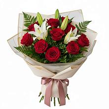 Букет цветов из:  Лилии и Розы в Шелковке