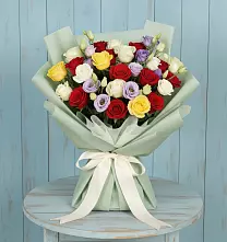 Букет цветов из:  Розы #REPLACE_PRED# Шелковке