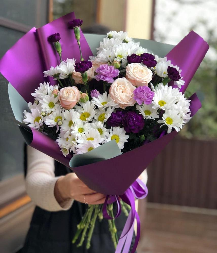 Букет цветов из: Хризантемы, Гвоздики и Розы в Шелковке