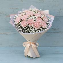 Букет цветов из:  Гвоздики #REPLACE_PRED# Шелковке