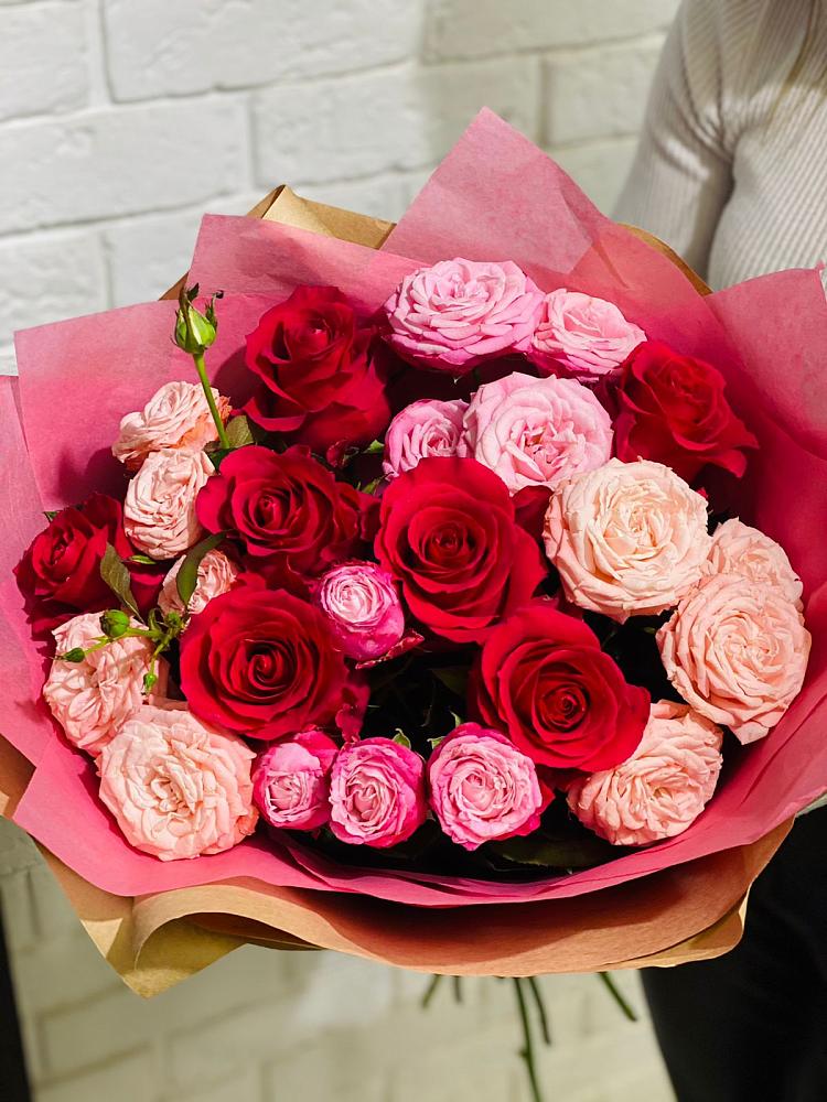 Букет цветов из: Розы в Шелковке