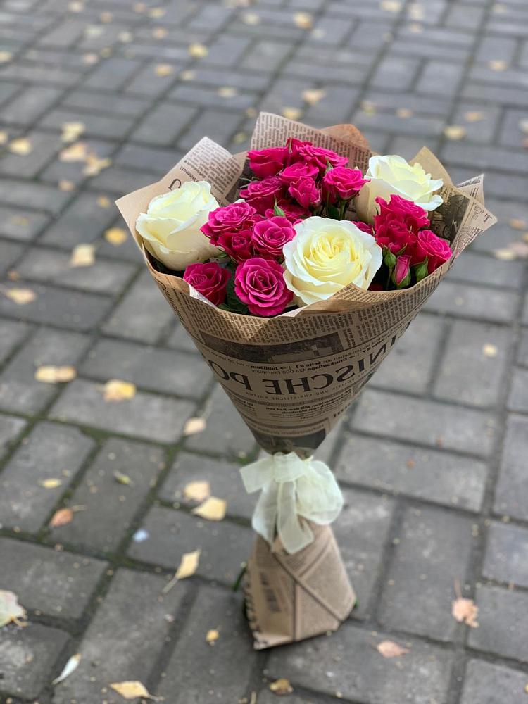 Букет цветов из: Розы в Шелковке